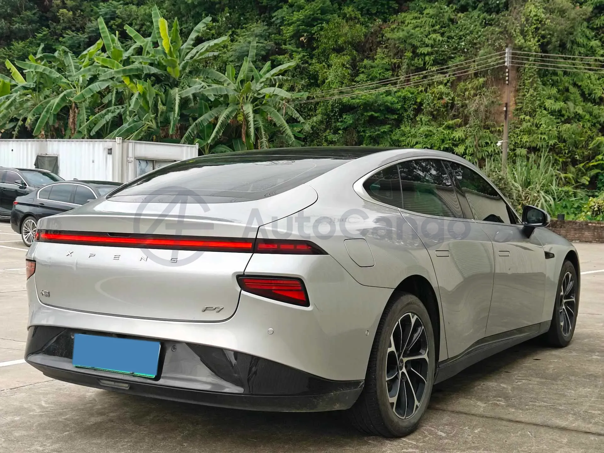 2022 Xpeng P7 BEV 83.1KWH,autocango,china used car exporter,china ev exporter,chinese used car exporter,chinese used ev exporter