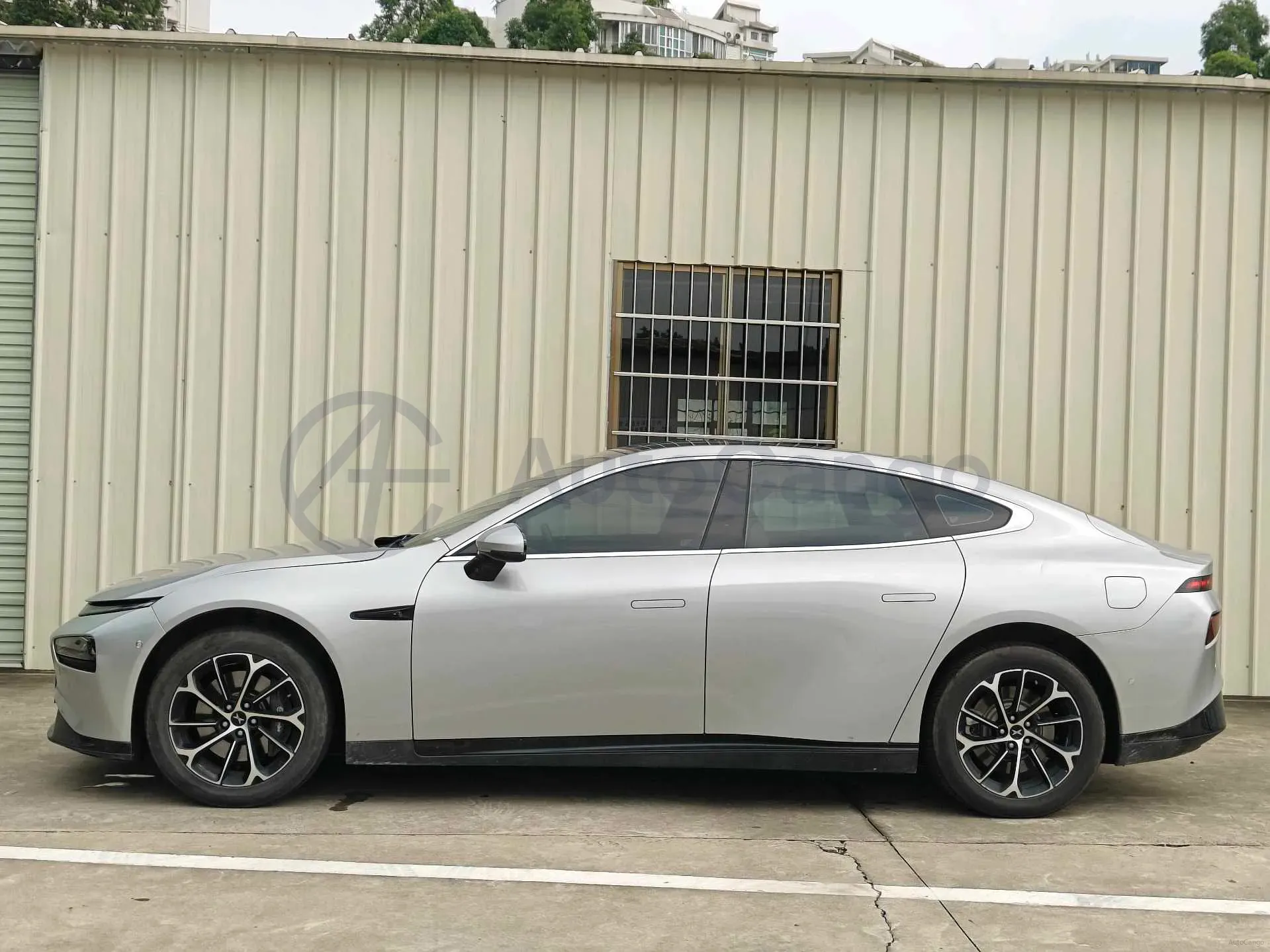 2022 Xpeng P7 BEV 83.1KWH,autocango,china used car exporter,china ev exporter,chinese used car exporter,chinese used ev exporter