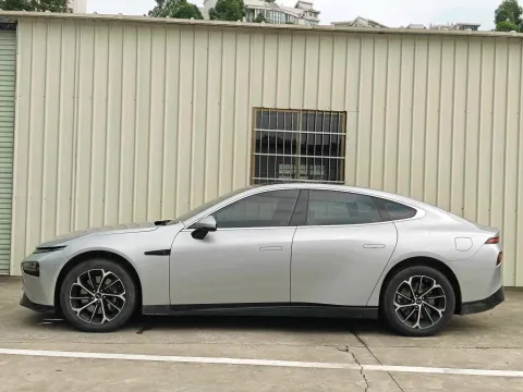 2022 Xpeng P7 BEV 83.1KWH