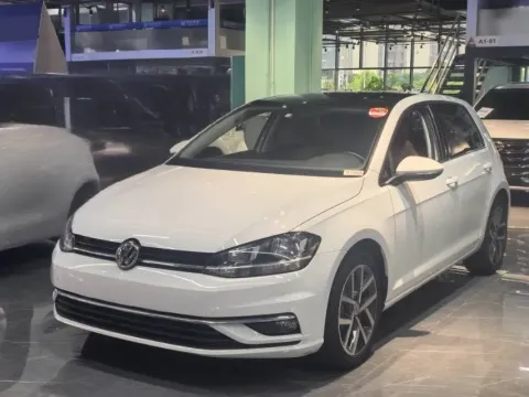 2020 VOLKSWAGEN GOLF,autocango,china used car exporter,china ev exporter,chinese used car exporter,chinese used ev exporter