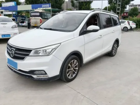 2019 BAOJUN 730,autocango,china used car exporter,china ev exporter,chinese used car exporter,chinese used ev exporter