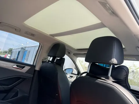 2023 Volkswagen Sagitar 1.4T 150HP L4 7DCT