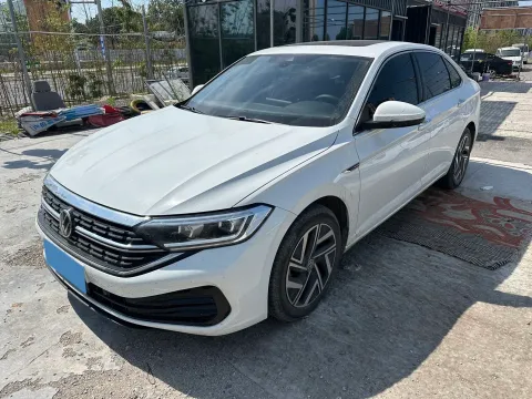 2023 VOLKSWAGEN SAGITAR,autocango,china used car exporter,china ev exporter,chinese used car exporter,chinese used ev exporter