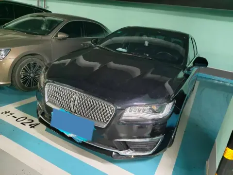 2019 BMW X2,autocango,china used car exporter,china ev exporter,chinese used car exporter,chinese used ev exporter