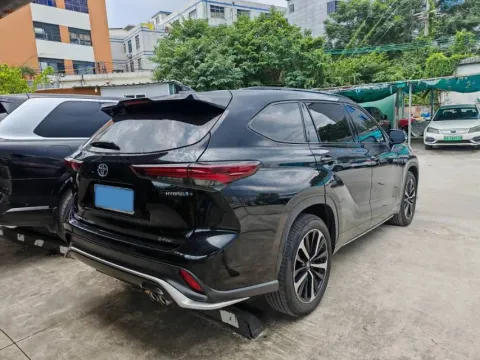 2023 Toyota Crown Kluger 2.5L 189HP L4 E-CVT Hybrid,autocango,china used car exporter,china ev exporter,chinese used car exporter,chinese used ev exporter