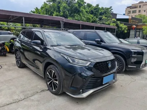 2023 Toyota Crown Kluger 2.5L 189HP L4 E-CVT Hybrid,autocango,china used car exporter,china ev exporter,chinese used car exporter,chinese used ev exporter