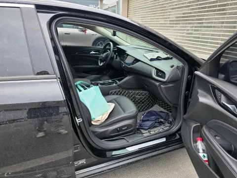 2023 Buick Regal 1.5T 169HP L4 9AT,autocango,china used car exporter,china ev exporter,chinese used car exporter,chinese used ev exporter