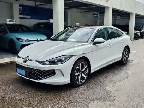2025 VOLKSWAGEN LAMANDO,autocango,china used car exporter,china ev exporter,chinese used car exporter,chinese used ev exporter