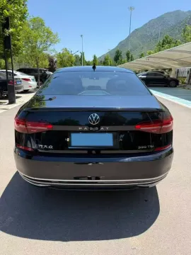 2021 Volkswagen Passat 2.0T 186HP L4 7DCT,autocango,china used car exporter,china ev exporter,chinese used car exporter,chinese used ev exporter