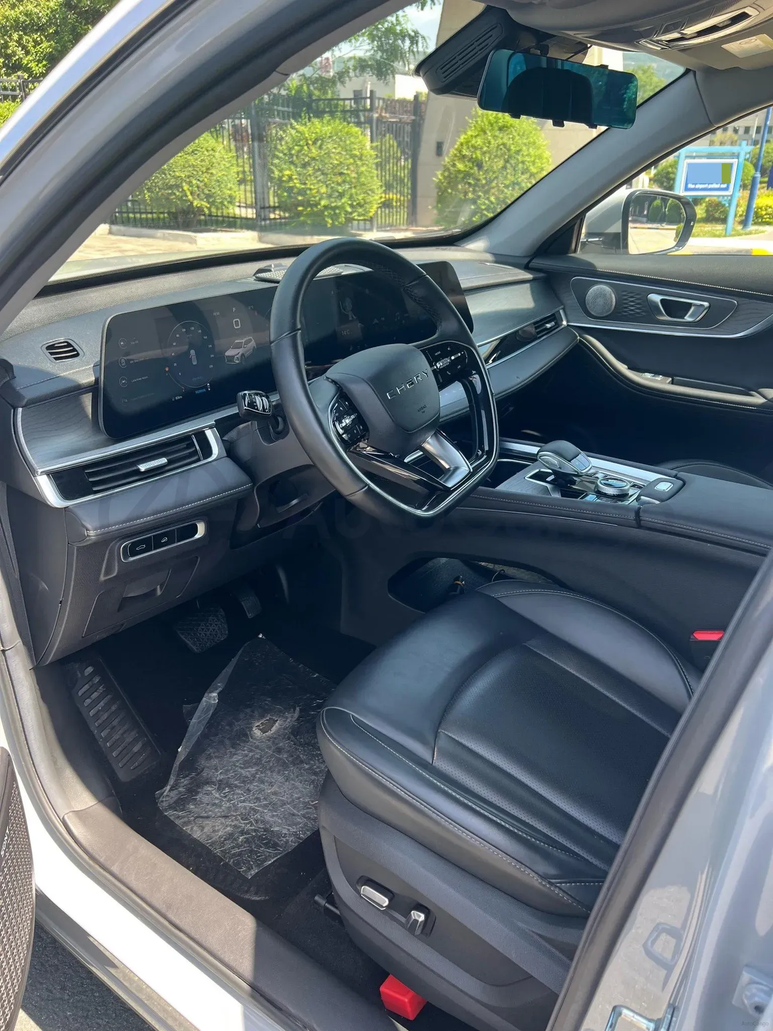 2022 Chery Tiggo 8 PRO 1.6T 197HP L4 7DCT,autocango,china used car exporter,china ev exporter,chinese used car exporter,chinese used ev exporter