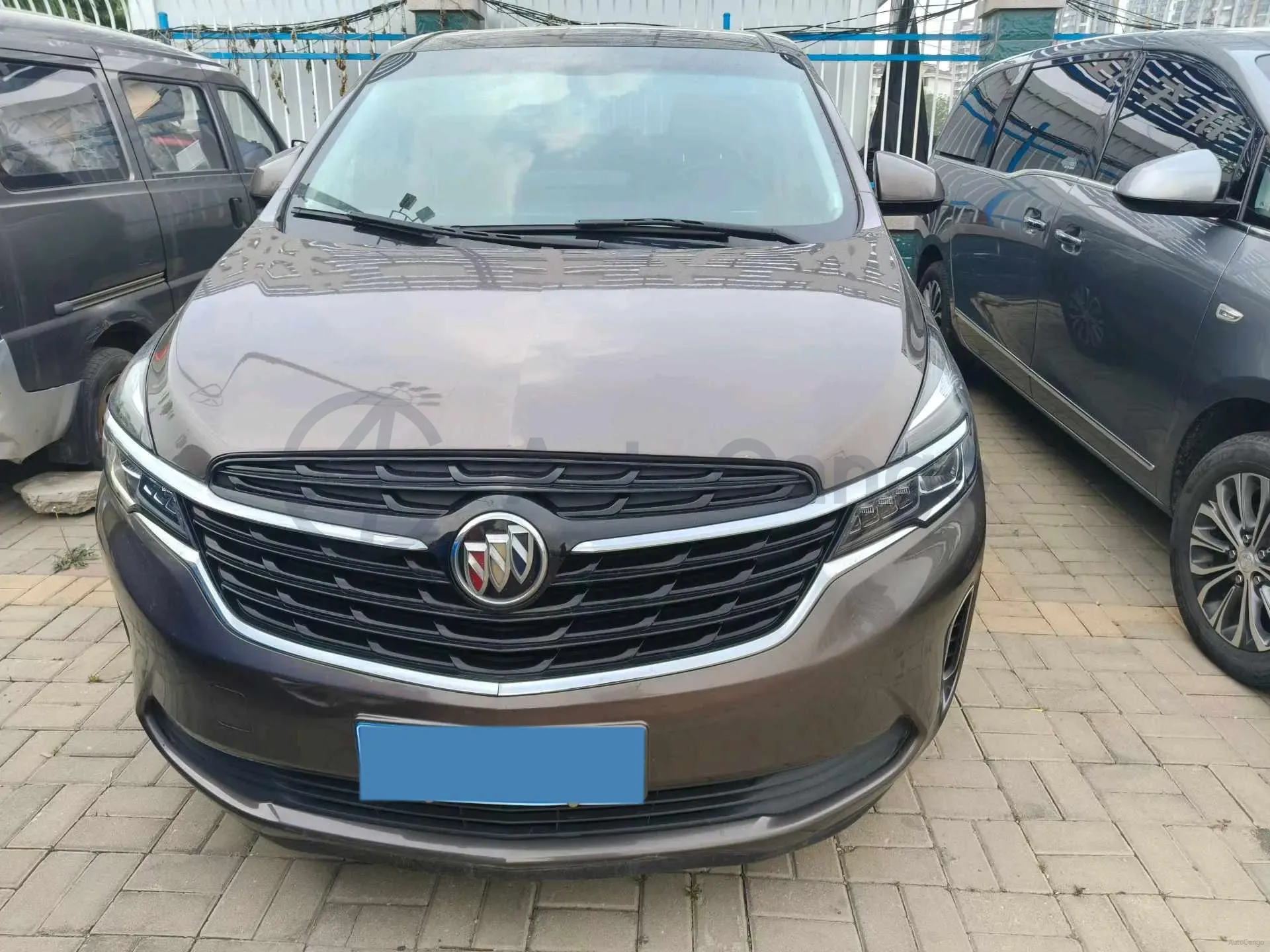 2022 Buick GL8 2.0T 237HP L4 9AT,autocango,china used car exporter,china ev exporter,chinese used car exporter,chinese used ev exporter