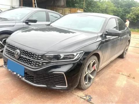 2022 Skoda Kodiak GT 2.0T 186HP L4 7DCT,autocango,china used car exporter,china ev exporter,chinese used car exporter,chinese used ev exporter
