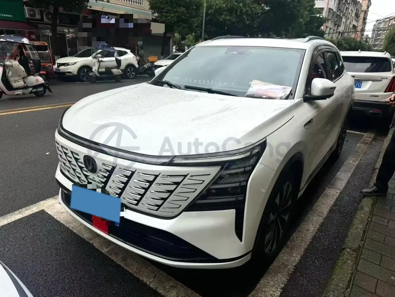 2025 ChangAn CS75 Plus 2.0T 233HP L4 8AT,autocango,china used car exporter,china ev exporter,chinese used car exporter,chinese used ev exporter
