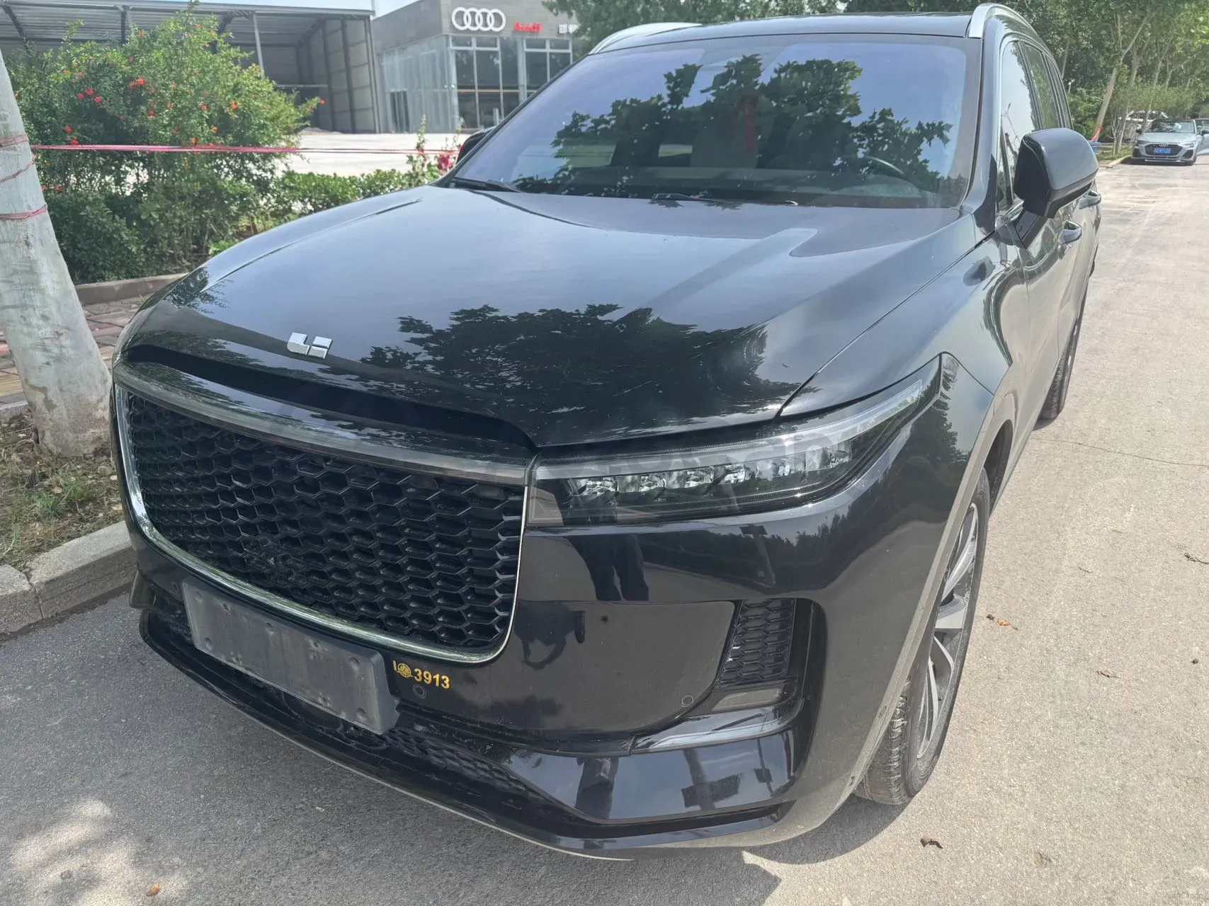 2021 Li ONE Range Extended 131HP REEV 40.5KWH,autocango,china used car exporter,china ev exporter,chinese used car exporter,chinese used ev exporter