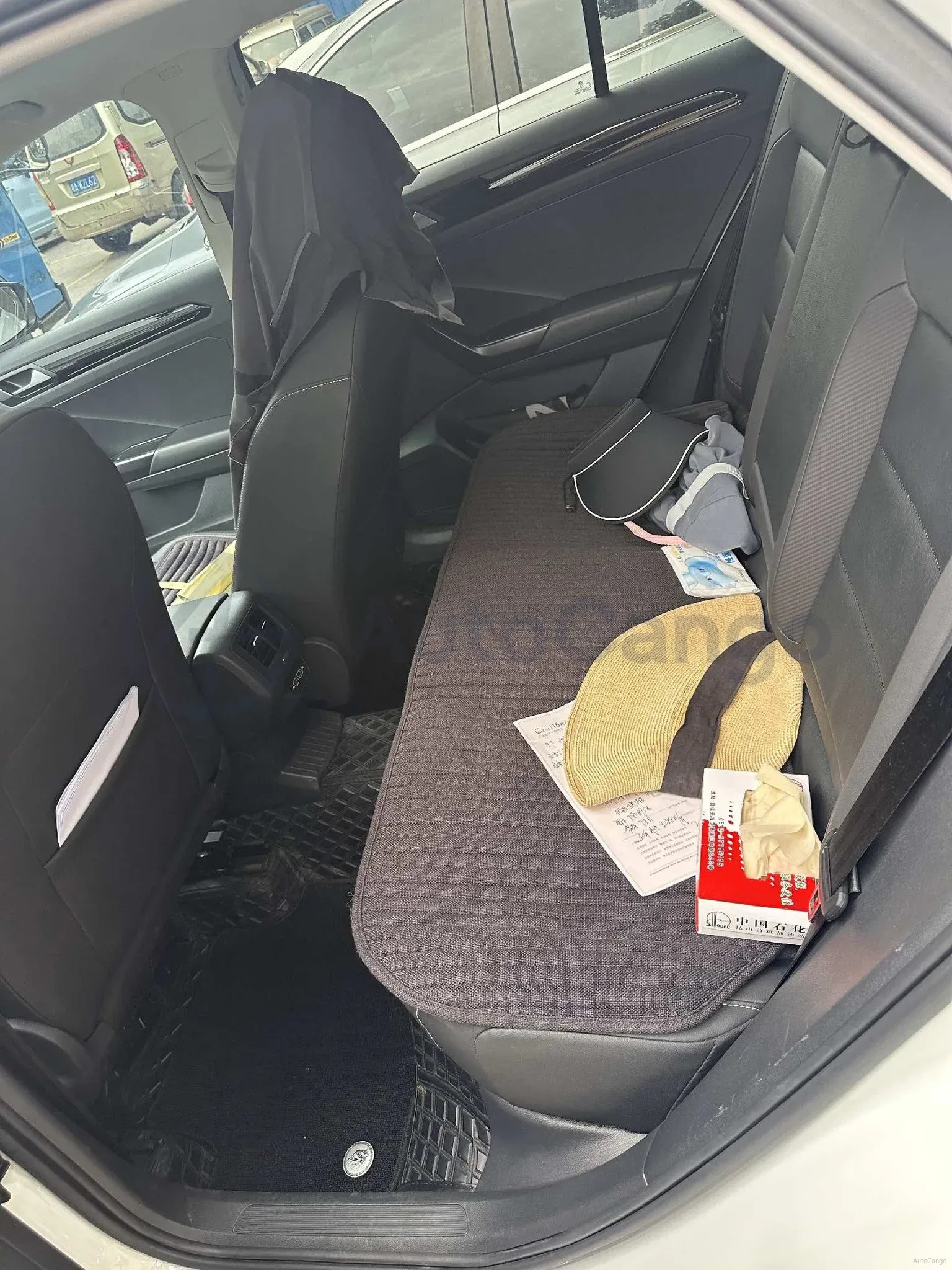 2022 Volkswagen T-Roc 1.4T 150HP L4 7DCT,autocango,china used car exporter,china ev exporter,chinese used car exporter,chinese used ev exporter