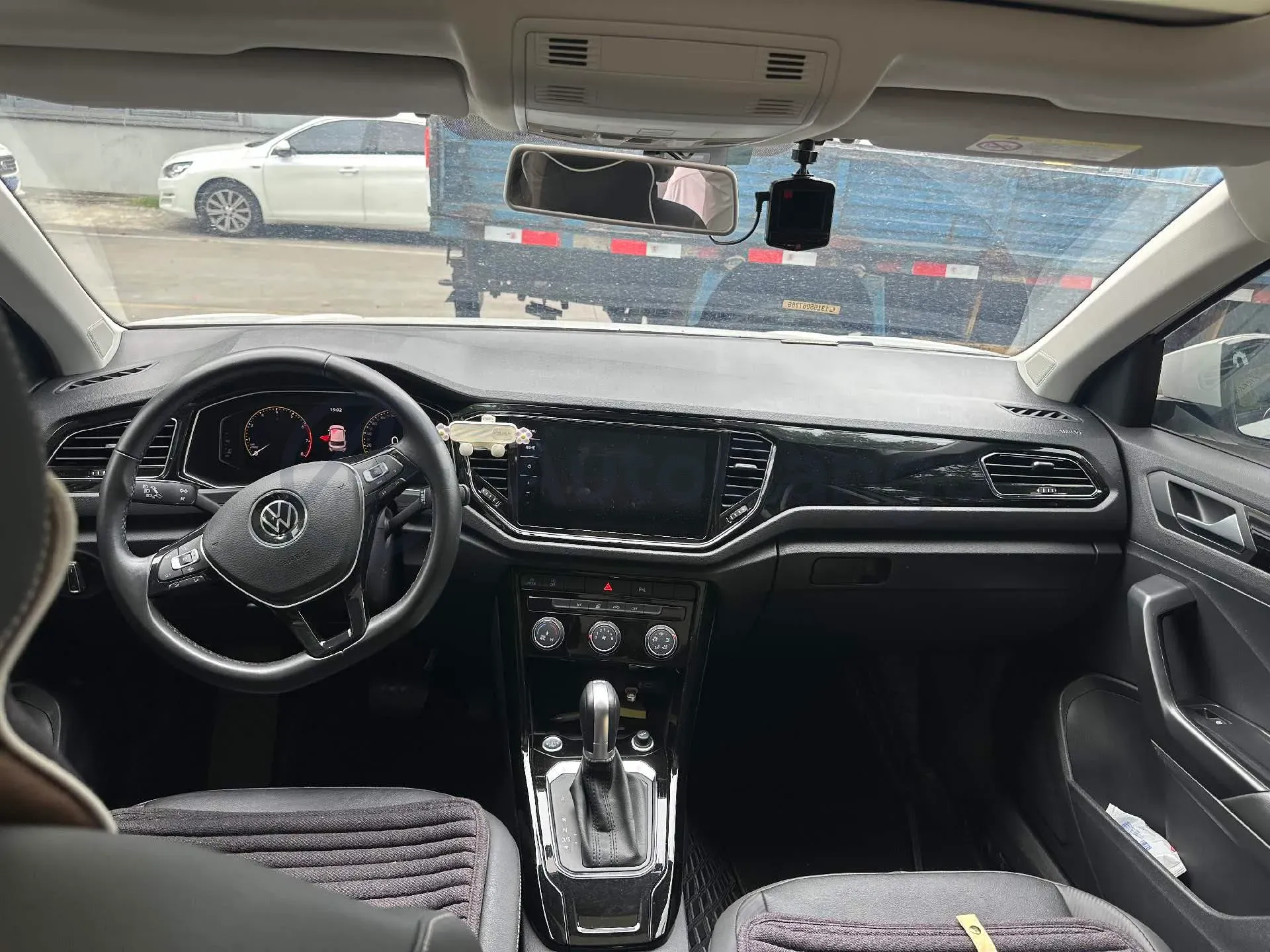 2022 Volkswagen T-Roc 1.4T 150HP L4 7DCT,autocango,china used car exporter,china ev exporter,chinese used car exporter,chinese used ev exporter