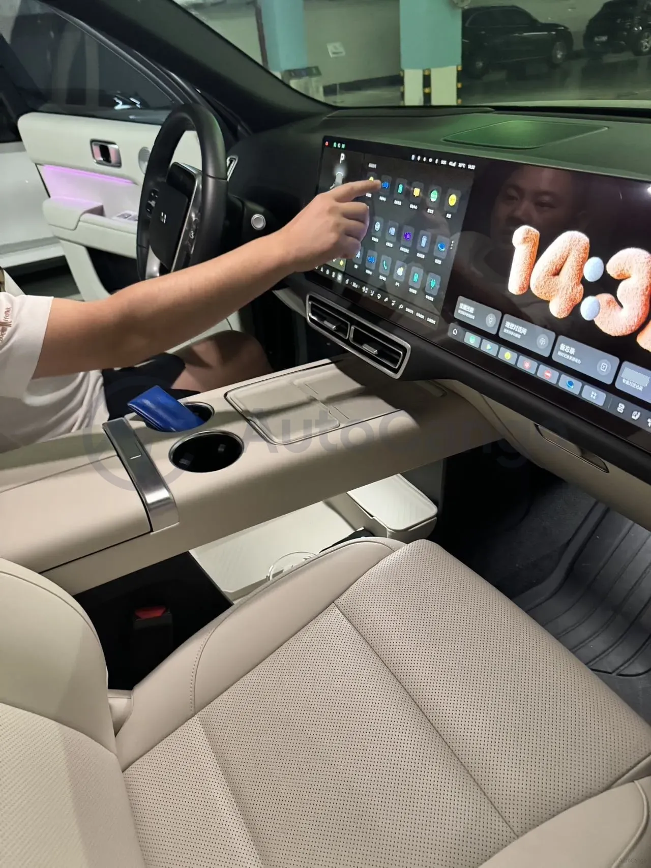 2025 Li L9 Range Extended 154HP REEV,autocango,china used car exporter,china ev exporter,chinese used car exporter,chinese used ev exporter