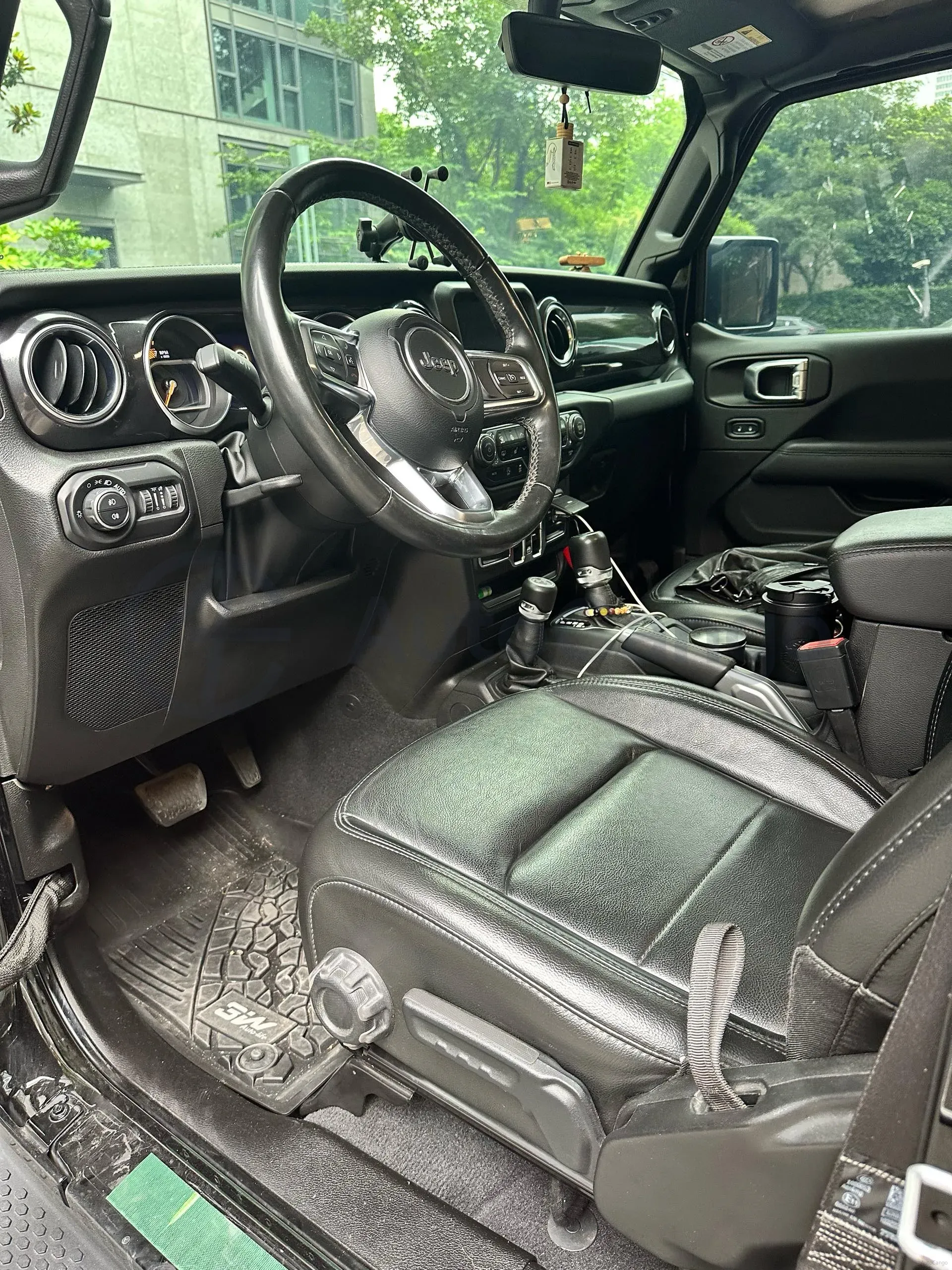 2022 Mercedes-Benz E Class 2.0T 258HP L4 9AT,autocango,china used car exporter,china ev exporter,chinese used car exporter,chinese used ev exporter