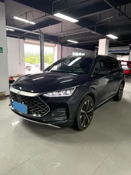 2022 JEEP GRAND COMMANDER,autocango,china used car exporter,china ev exporter,chinese used car exporter,chinese used ev exporter