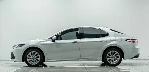 2023 Toyota Camry 2.0L 177HP L4 CVT,autocango,china used car exporter,china ev exporter,chinese used car exporter,chinese used ev exporter