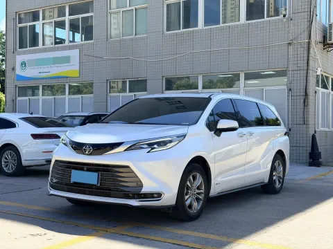 2024 TOYOTA SIENNA,autocango,china used car exporter,china ev exporter,chinese used car exporter,chinese used ev exporter