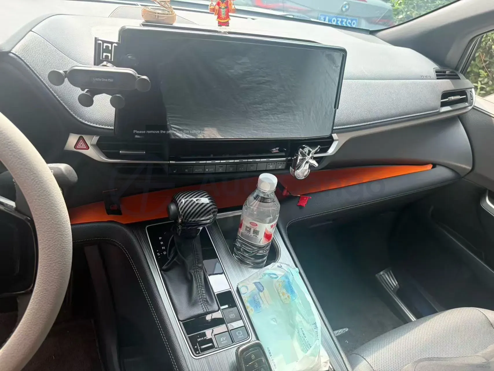 2023 Toyota Sienna 2.5L 189HP L4 E-CVT Hybrid,autocango,china used car exporter,china ev exporter,chinese used car exporter,chinese used ev exporter