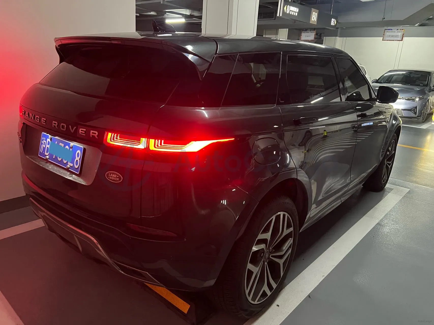 2022 Land Rover Range Rover Evoque 2.0T 249HP L4 9AT,autocango,china used car exporter,china ev exporter,chinese used car exporter,chinese used ev exporter