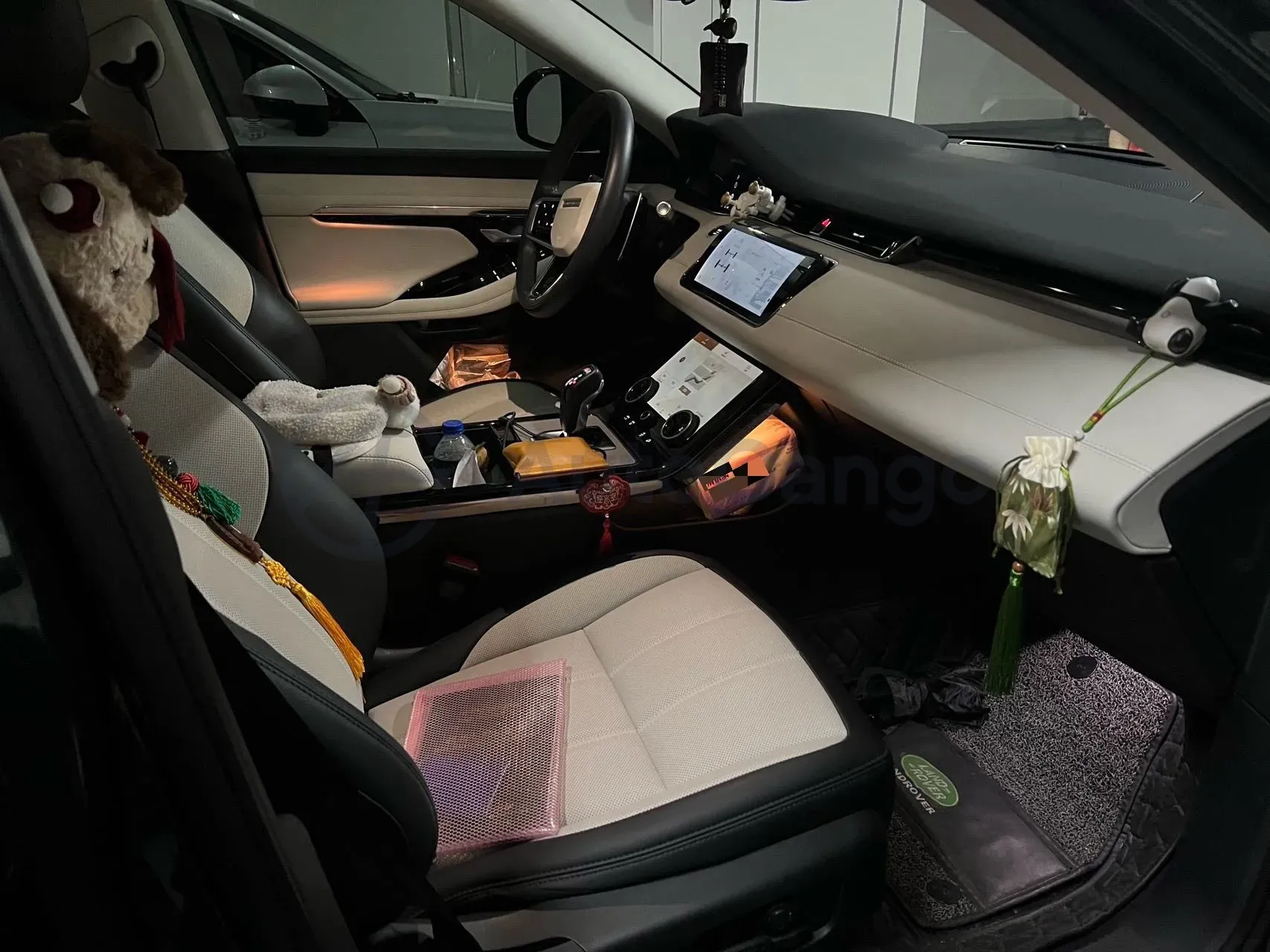 2022 Land Rover Range Rover Evoque 2.0T 249HP L4 9AT,autocango,china used car exporter,china ev exporter,chinese used car exporter,chinese used ev exporter