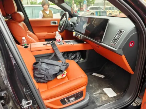 2023 Li L8 Range Extended 154HP REEV 40.9KWH