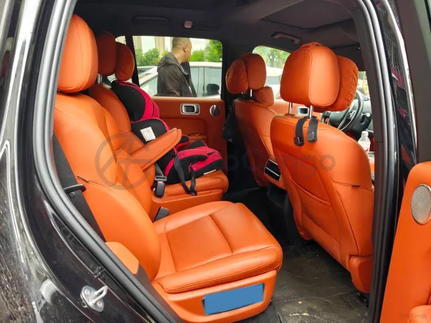 2023 Li L8 Range Extended 154HP REEV 40.9KWH,autocango,china used car exporter,china ev exporter,chinese used car exporter,chinese used ev exporter
