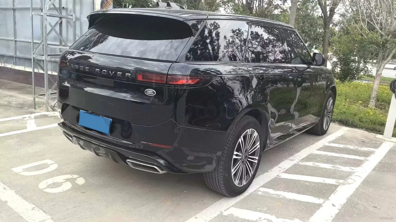 2023 Land Rover Range Rover Sport 3.0T 400HP L6 8AT,autocango,china used car exporter,china ev exporter,chinese used car exporter,chinese used ev exporter