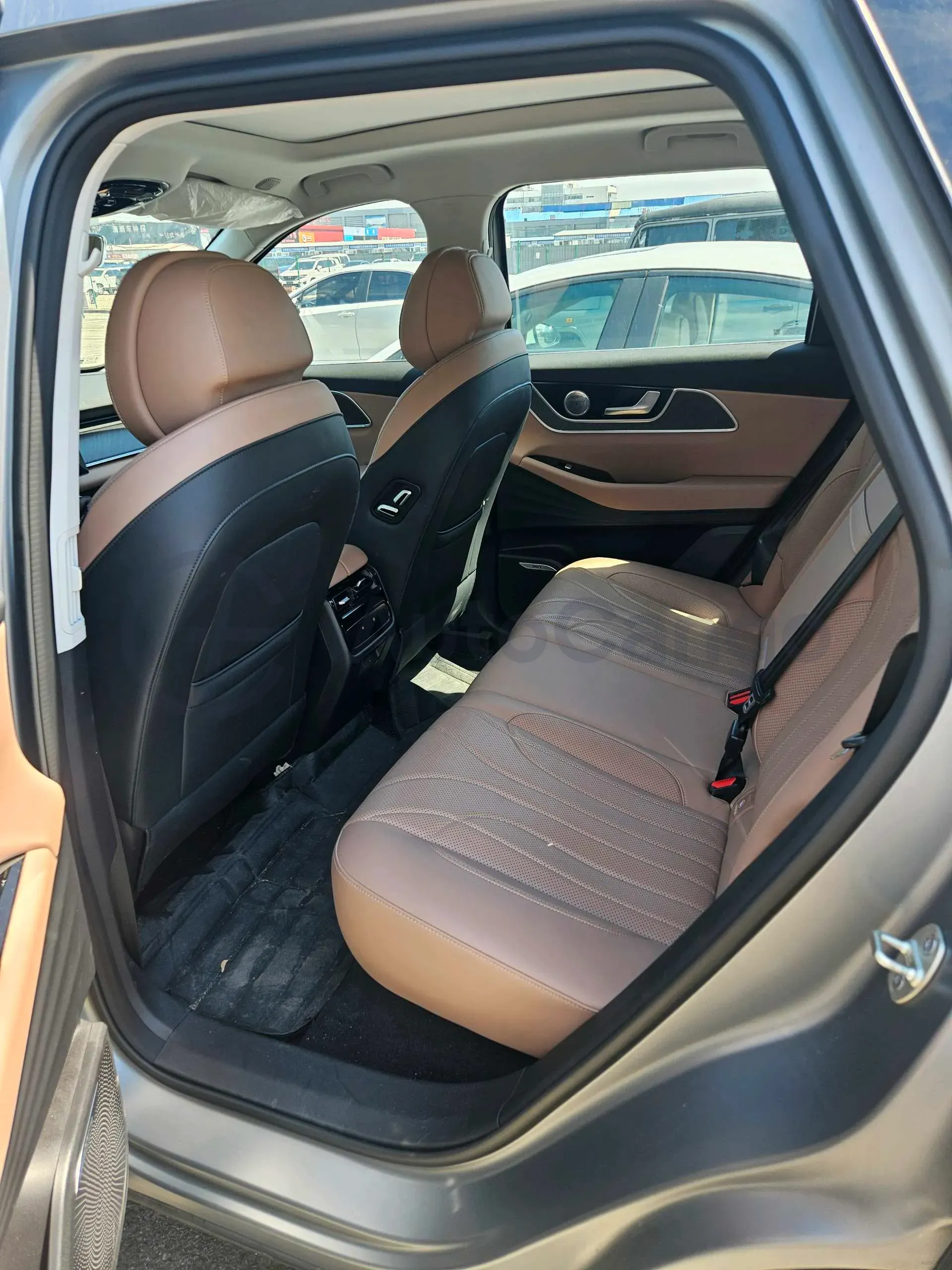 2026 Chery Tiggo 9 2.0T 254HP L4 8AT,autocango,china used car exporter,china ev exporter,chinese used car exporter,chinese used ev exporter