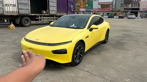2022 XPENG P7,autocango,china used car exporter,china ev exporter,chinese used car exporter,chinese used ev exporter