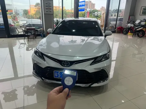 2023 Toyota Camry 2.0L 177HP L4 CVT,autocango,china used car exporter,china ev exporter,chinese used car exporter,chinese used ev exporter