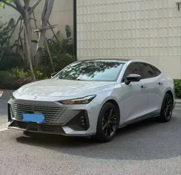 2022 CHANGAN UNI-V,autocango,china used car exporter,china ev exporter,chinese used car exporter,chinese used ev exporter