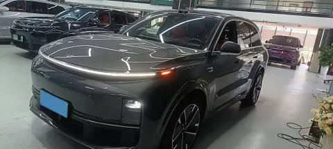 2025 LI L8,autocango,china used car exporter,china ev exporter,chinese used car exporter,chinese used ev exporter