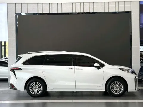 2021 Toyota Sienna 2.5L 192HP L4 E-CVT Hybrid,autocango,china used car exporter,china ev exporter,chinese used car exporter,chinese used ev exporter
