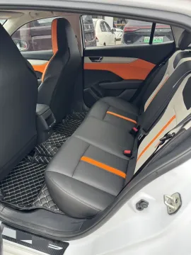 2023 DongFeng Aeolus YiXuan 1.5L 125HP L4 6DCT