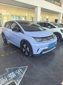 2023 BYD Dolphin BEV 44.928KWH