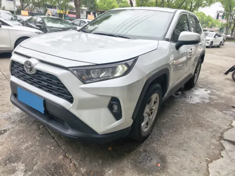 2024 TOYOTA RAV4,autocango,china used car exporter,china ev exporter,chinese used car exporter,chinese used ev exporter