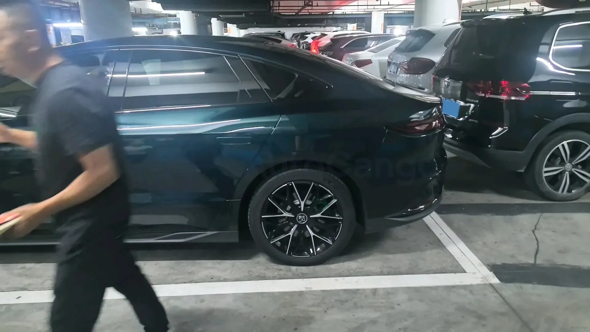 2022 Toyota Highlander 2.5L 192HP L4 E-CVT Hybrid,autocango,china used car exporter,china ev exporter,chinese used car exporter,chinese used ev exporter