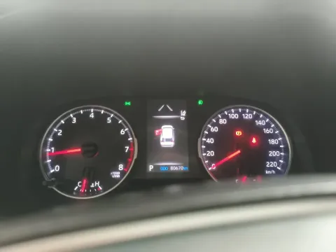 2021 Toyota RAV4 2.0L 171HP L4 CVT,autocango,china used car exporter,china ev exporter,chinese used car exporter,chinese used ev exporter