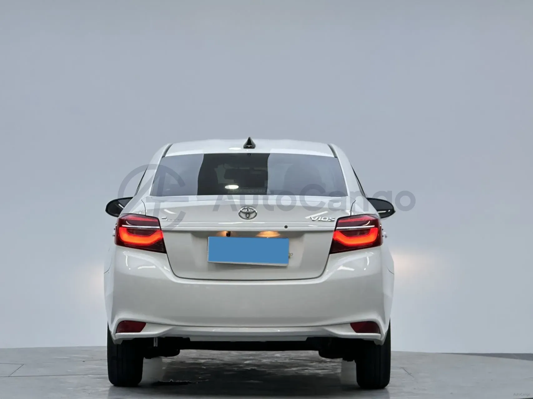 2021 Toyota Vios 1.5L 112HP L4 CVT,autocango,china used car exporter,china ev exporter,chinese used car exporter,chinese used ev exporter