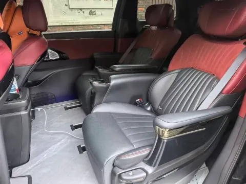 2024 GAC Trumpchi M8 2.0T 252HP L4 8AT