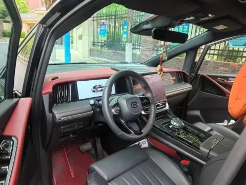 2024 GAC Trumpchi M8 2.0T 252HP L4 8AT