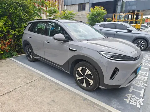 2025 BYD Sea Lion 05 EV BEV