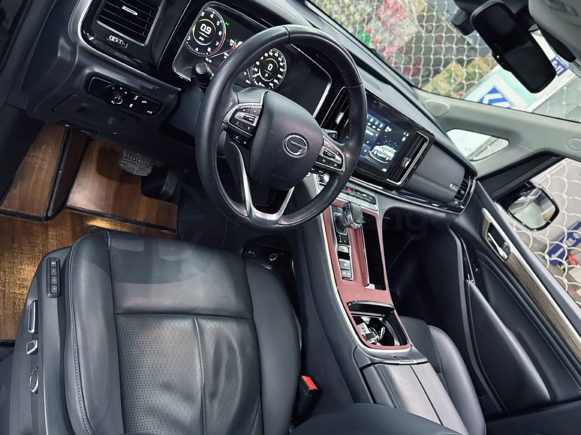 2021 GAC Trumpchi M8 2.0T 252HP L4 8AT,autocango,china used car exporter,china ev exporter,chinese used car exporter,chinese used ev exporter