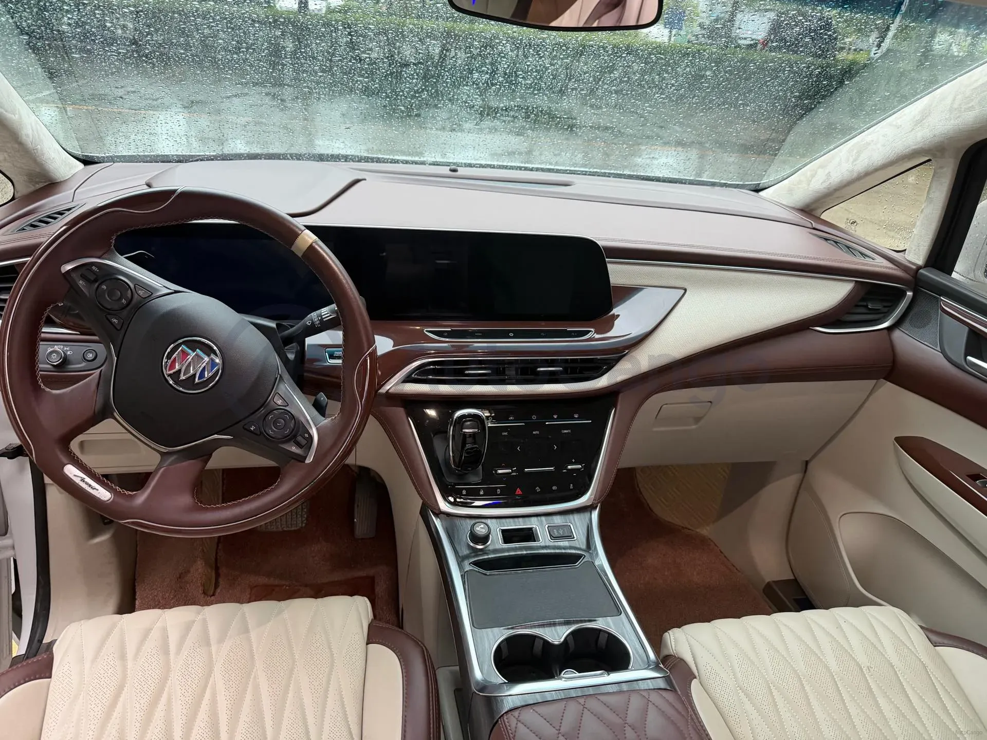 2022 Buick GL8 2.0T 237HP L4 9AT,autocango,china used car exporter,china ev exporter,chinese used car exporter,chinese used ev exporter