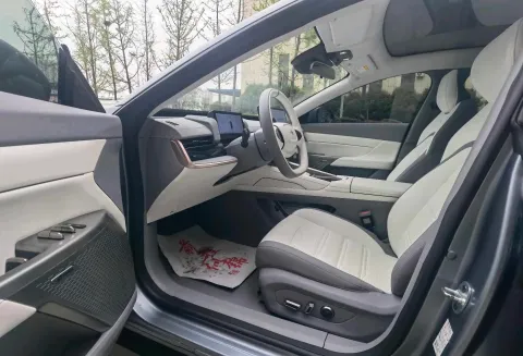 2024 DongFeng eπ eπ007 BEV 70.26KWH