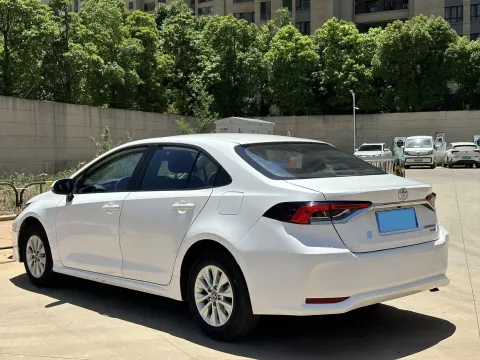 2022 Toyota Corolla 1.2T 116HP L4 CVT